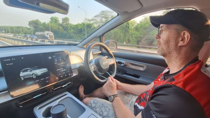 The Week in Review by Asian Trucker's Stefan Pertz