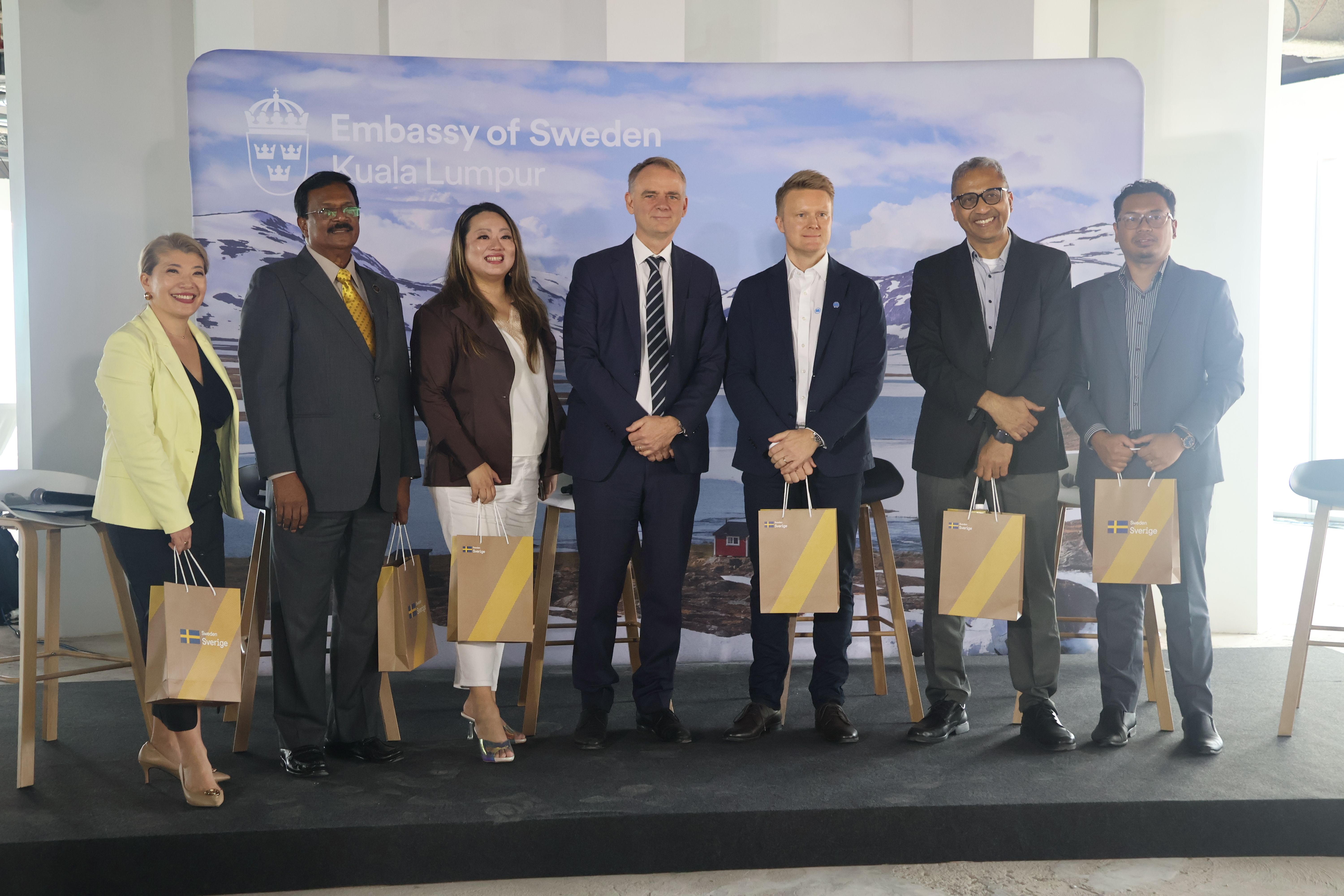 Sweden and Malaysia Drive Green and Digital Transport Innovation